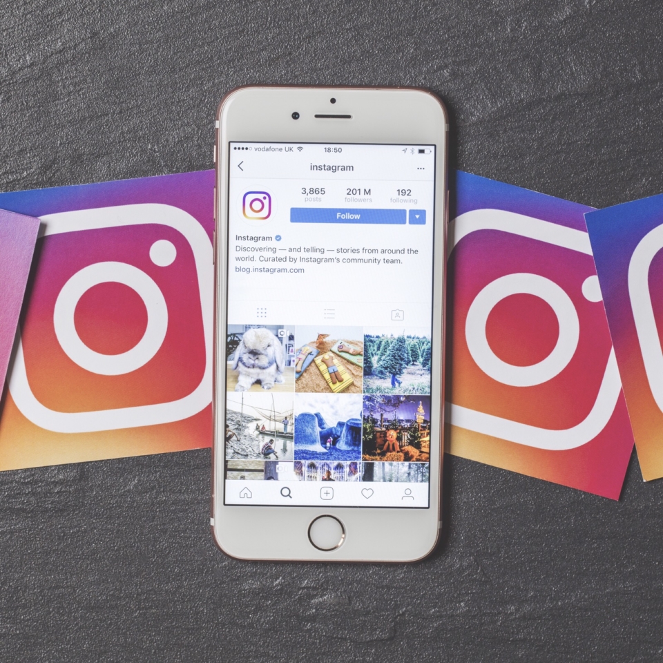 マツエク業界で有名なアイリストさんってどんな人がいるの？インスタフォロワー数の多いアイリストとその秘訣を調査！