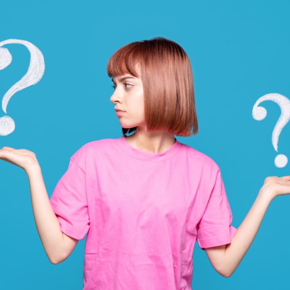 『まつげパーマ・まつげカール』or『マツエク』ダメージが少ないのはどっち？