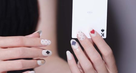 oui nails新作