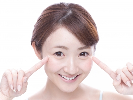 お客様の前髪に配慮した施術をするには？基本の対応とサロンとしてできること