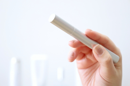 【2025年最新版】アイブロウのトレンドは?アドバイスポイント&おすすめアイテムも