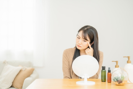 季節ごとの目元トラブル・ケアまとめ！リスク回避方法・おすすめ商品も