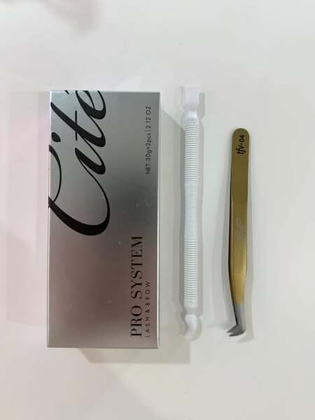 アイとの出会いが人生を動かした―人気サロンオーナー新川さやさんにインタビュー