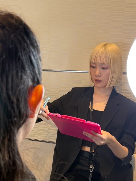 アイとの出会いが人生を動かした―人気サロンオーナー新川さやさんにインタビュー