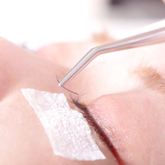 春の敏感肌にも安心！まつげ施術テープの選び方ガイドとおすすめテープ4選