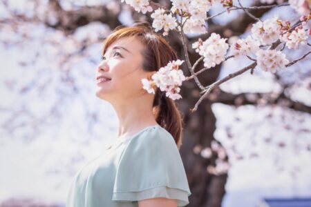 目元のトータルケア提案で店販強化！トランプコスメの注目アイテム4選