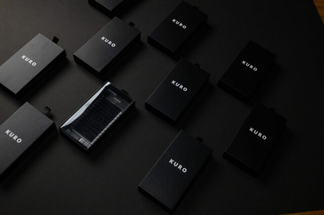 松風の新フラットラッシュ「KURO」誕生へ|毛先まで究極に美しいストイックな“漆黒”の魅力に迫る