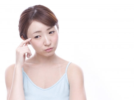 日焼け止め・皮脂に負けない！マツエク＆ラッシュリフトのモチを高める前処理のコツとおすすめ商材