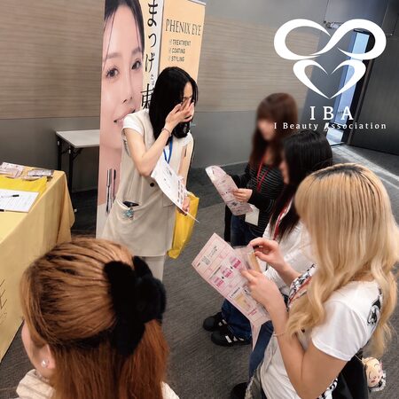 【PHENIX EYE】祝・シリーズ累計販売数500万本突破｜お客様との架け橋となる“サロン応援PROJECT”の実態にも迫る